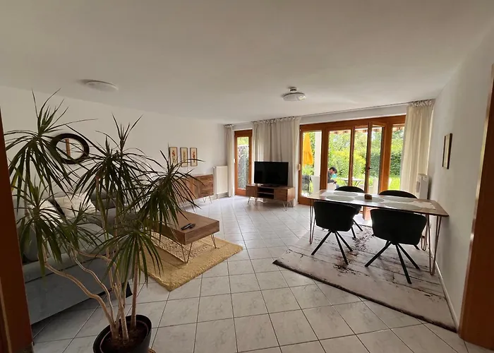 Lejlighed Ruhige, Zentrale Gartenwohnung Mit Tiefgarage Penzberg