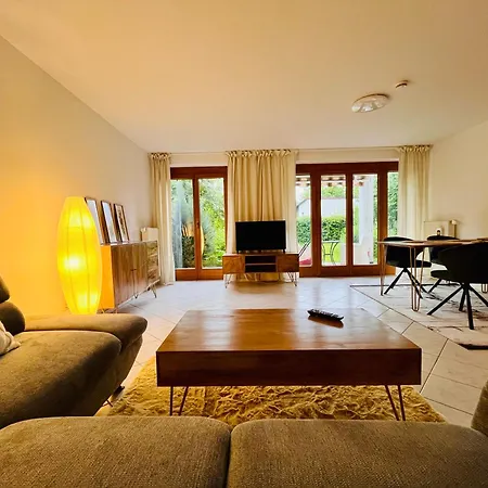 Ruhige, Zentrale Gartenwohnung Mit Tiefgarage Apartment Penzberg